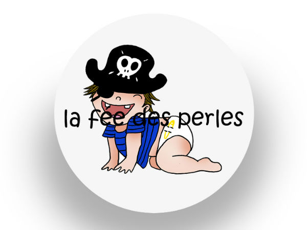 Perle en bois bébé pirate